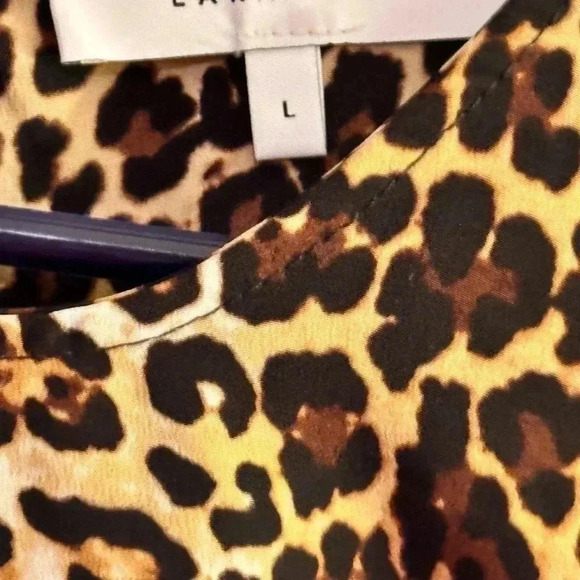 NEW LARK & RO Ladies Cheetah Print Top Size large NWT - Picture 3 of 4